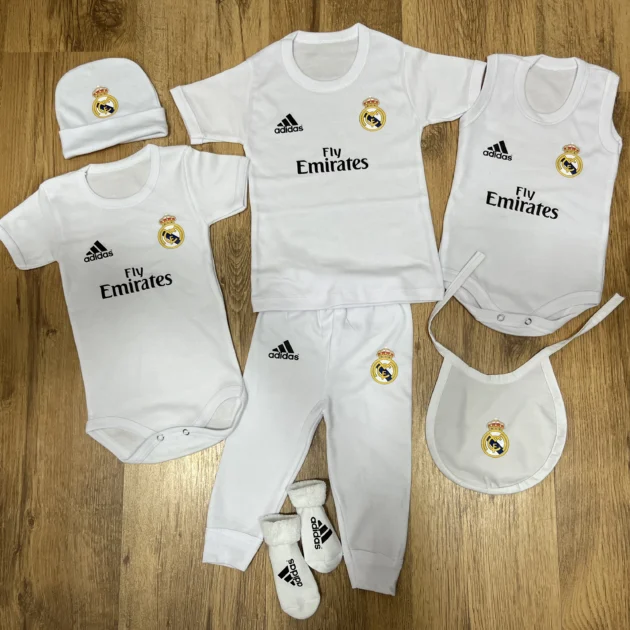 طاقم الرضع لريال مدريد